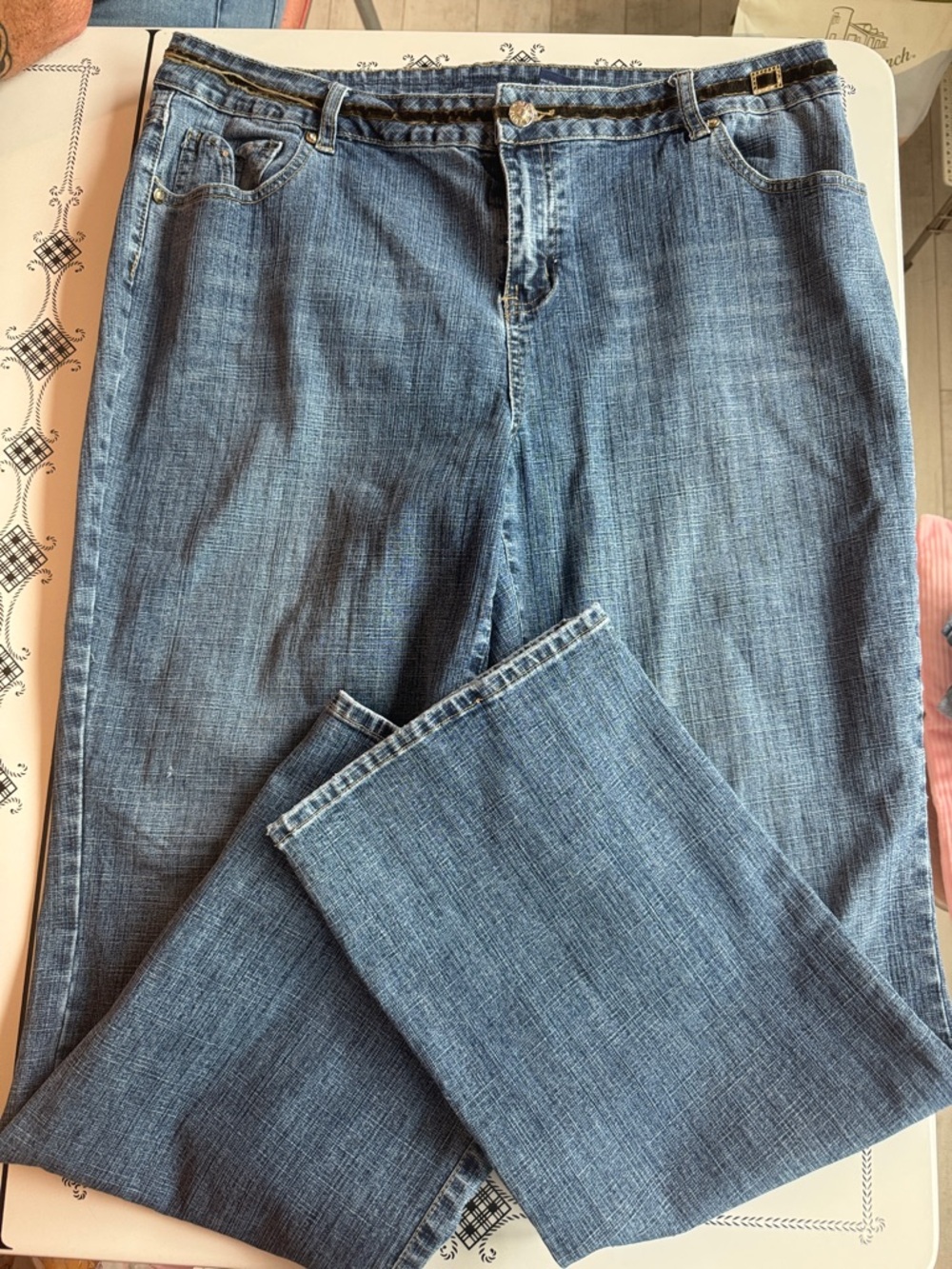 Women's Boot Cut Jeans in Medium Blue Denim